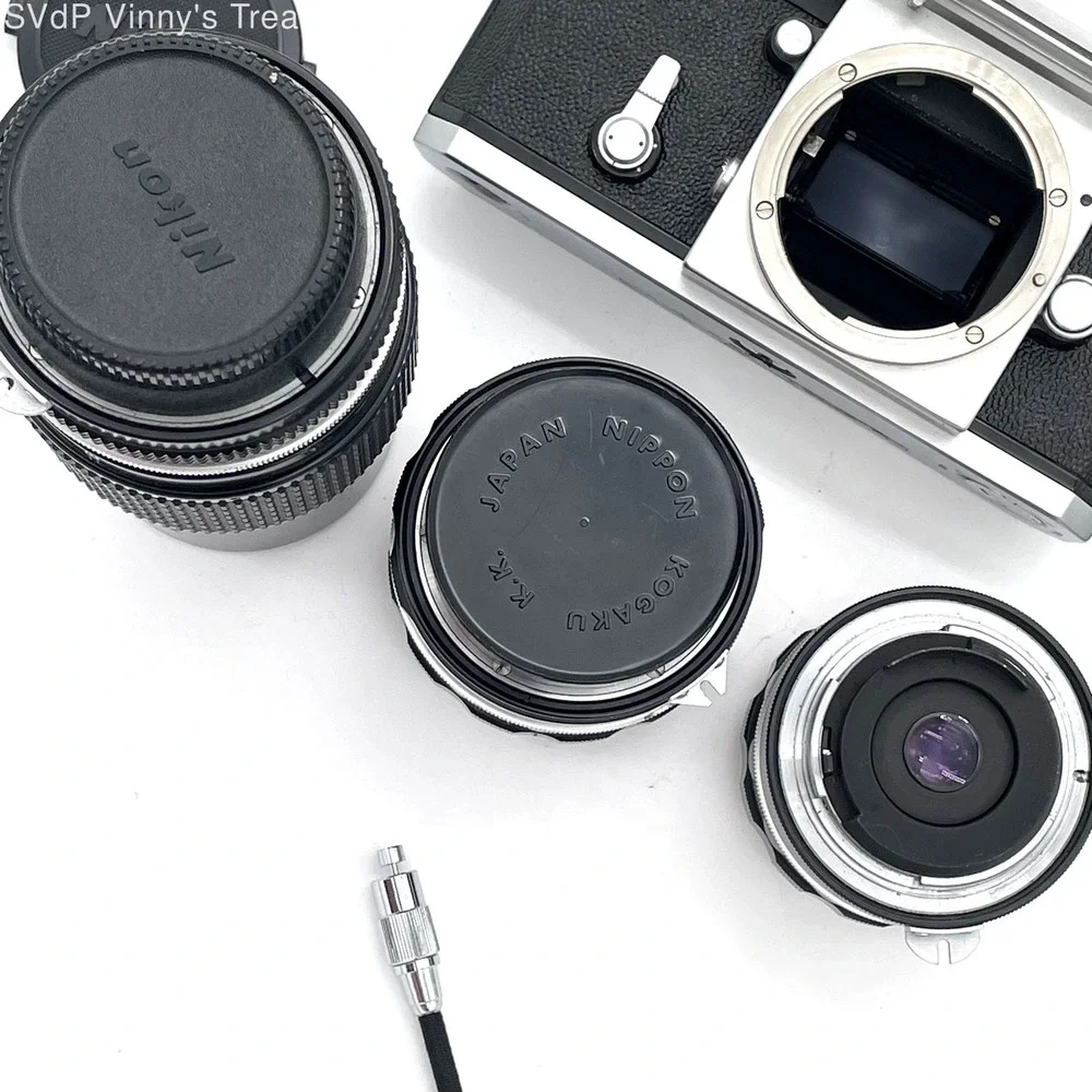 Vintage Nikon‎ F 35mm SLR Camera Kit Nikkor Lenses 50mm 200mm Untested